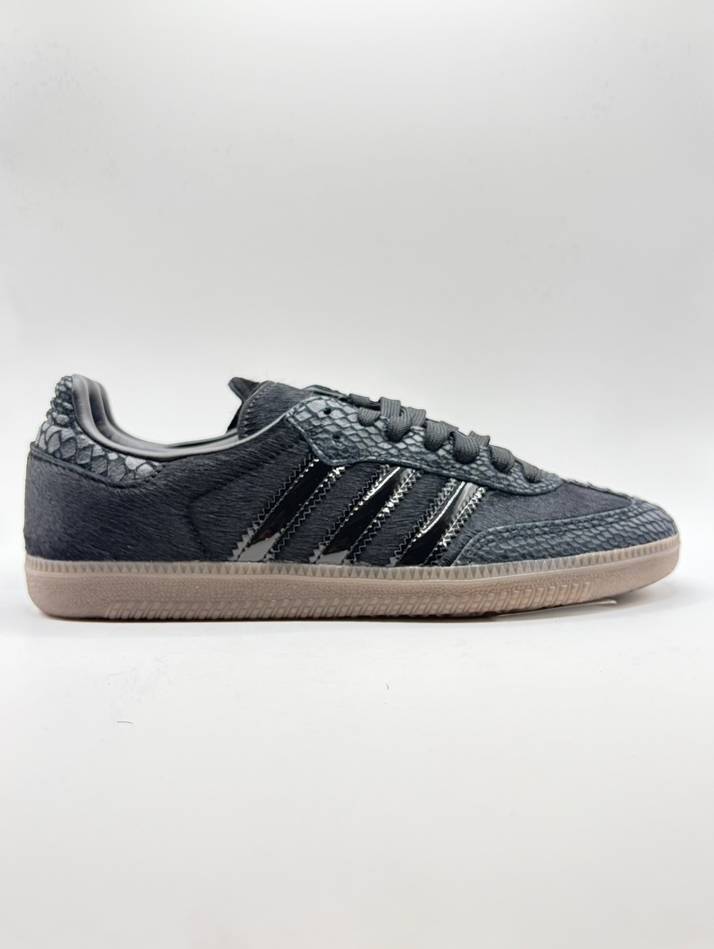 Adidas Samba OG W Sneakers Size 8 Black with Croc and Pony Hair Detail